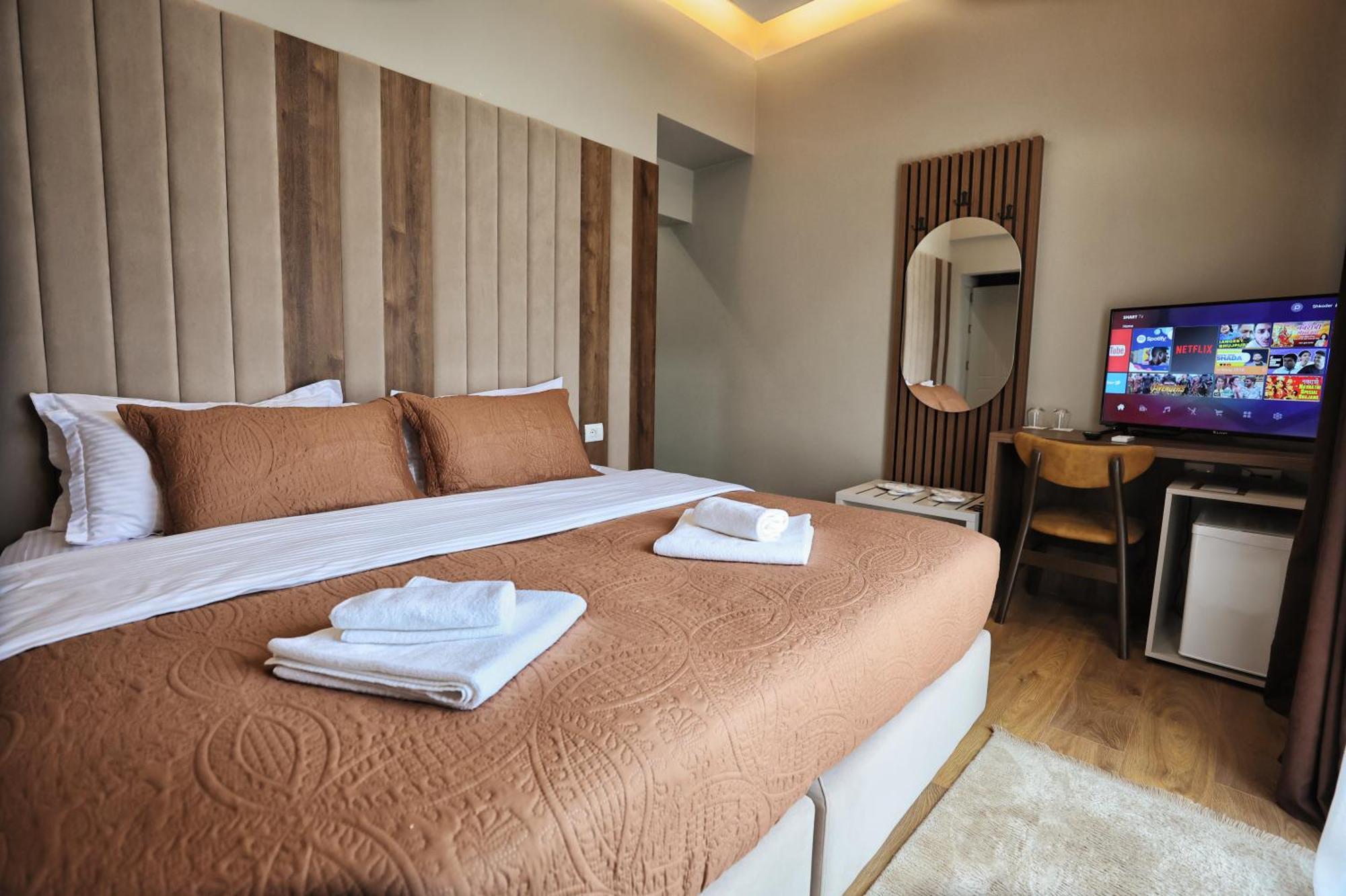Vila Casablanca - Boutique Hotel & Restaurant Shkodër 외부 사진