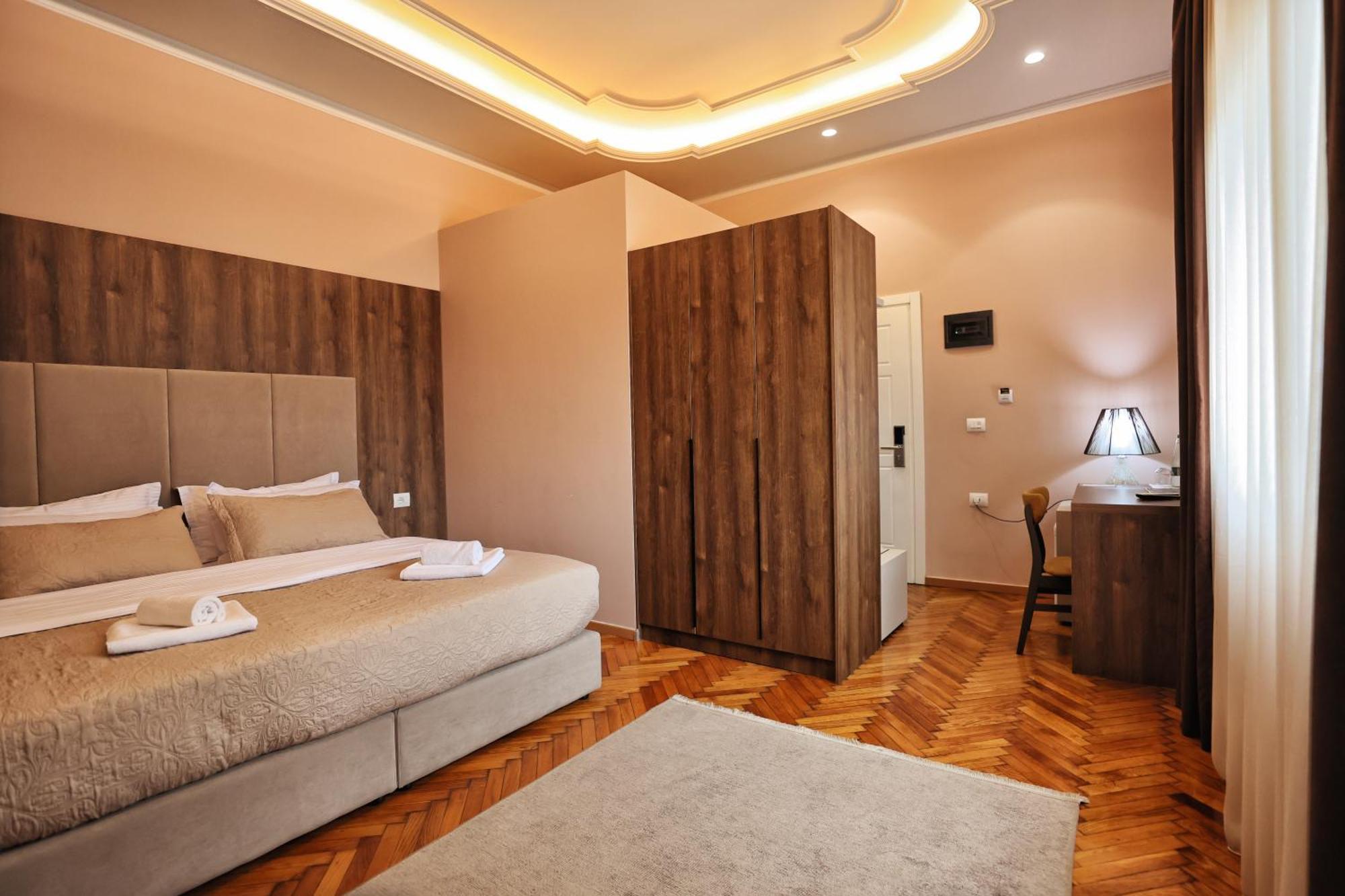 Vila Casablanca - Boutique Hotel & Restaurant Shkodër 외부 사진