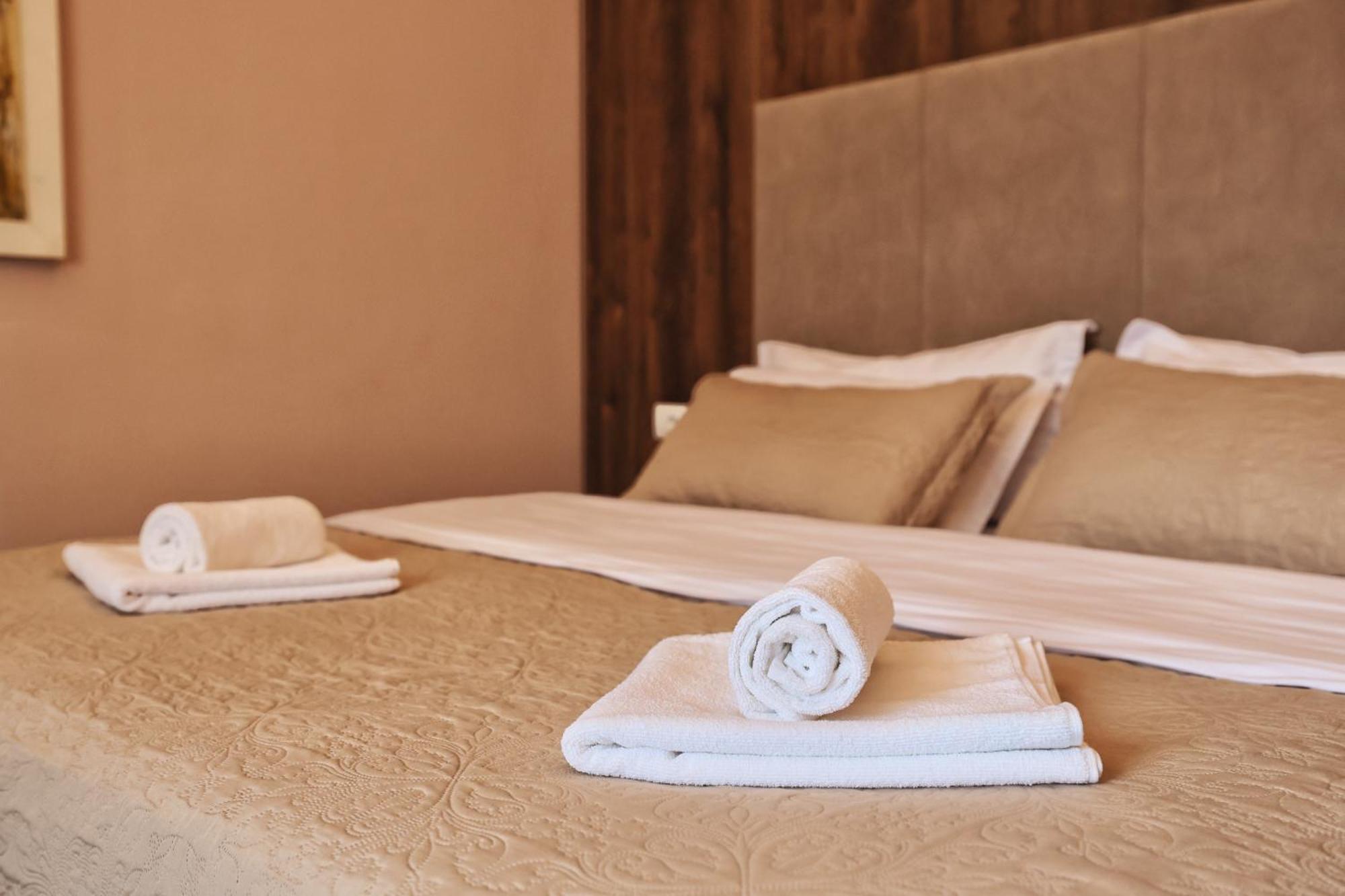 Vila Casablanca - Boutique Hotel & Restaurant Shkodër 외부 사진