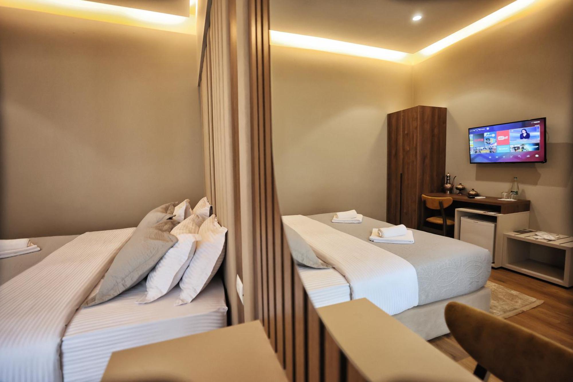 Vila Casablanca - Boutique Hotel & Restaurant Shkodër 외부 사진